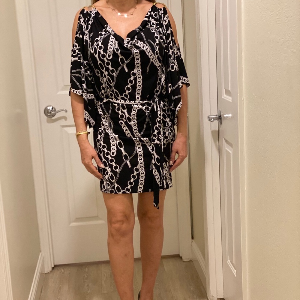 Very cute and comfortable dress